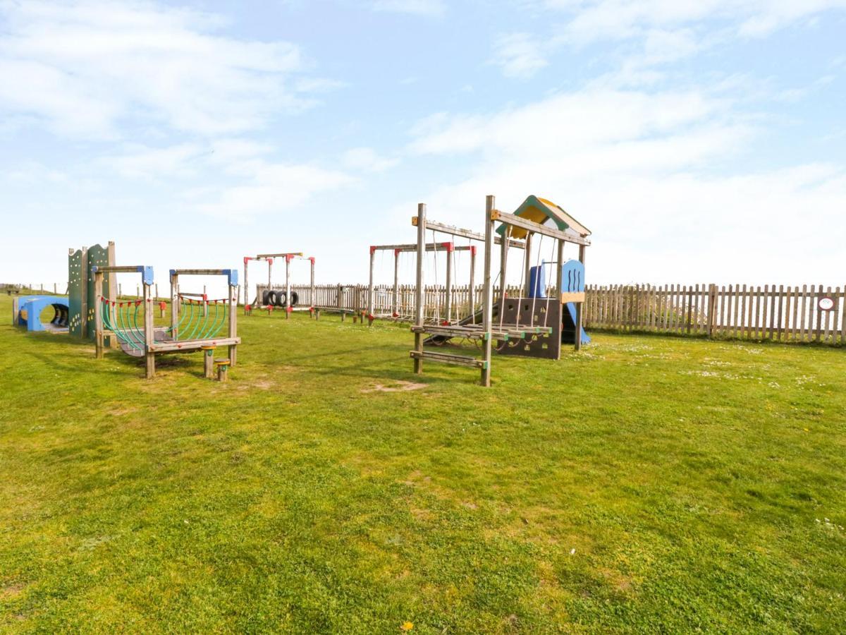 91 Waterside Park Villa Lowestoft Exterior foto